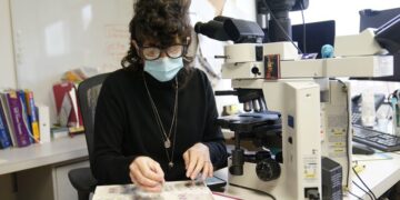 A autópsia, uma prática em declínio, revelou segredos do COVID-19